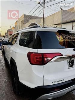 GMC Acadia